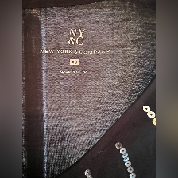 NewYork & Company Women’s blouse size Xtra Small - Picture 4 of 5